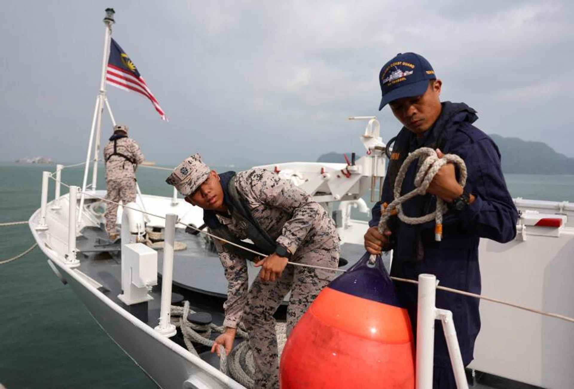 Malaysia seizes US$129.9 million in crude oil from tankers suspected of illegally transferring oil