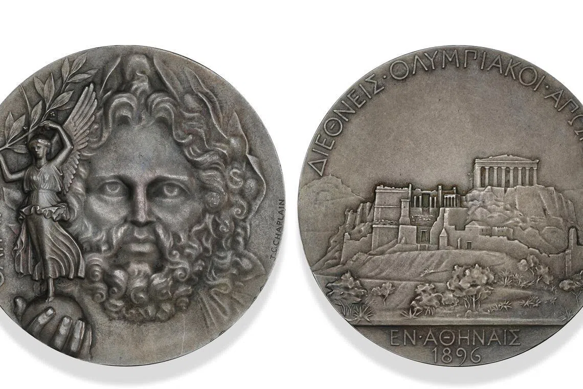 The silver medal from the 1896 Athens Olympics was hammered down for DKK 900,000, excluding buyer’s premium.