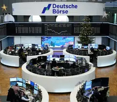 The pan-European Stoxx 600 was 0.2% lower to 575.27 points at close.