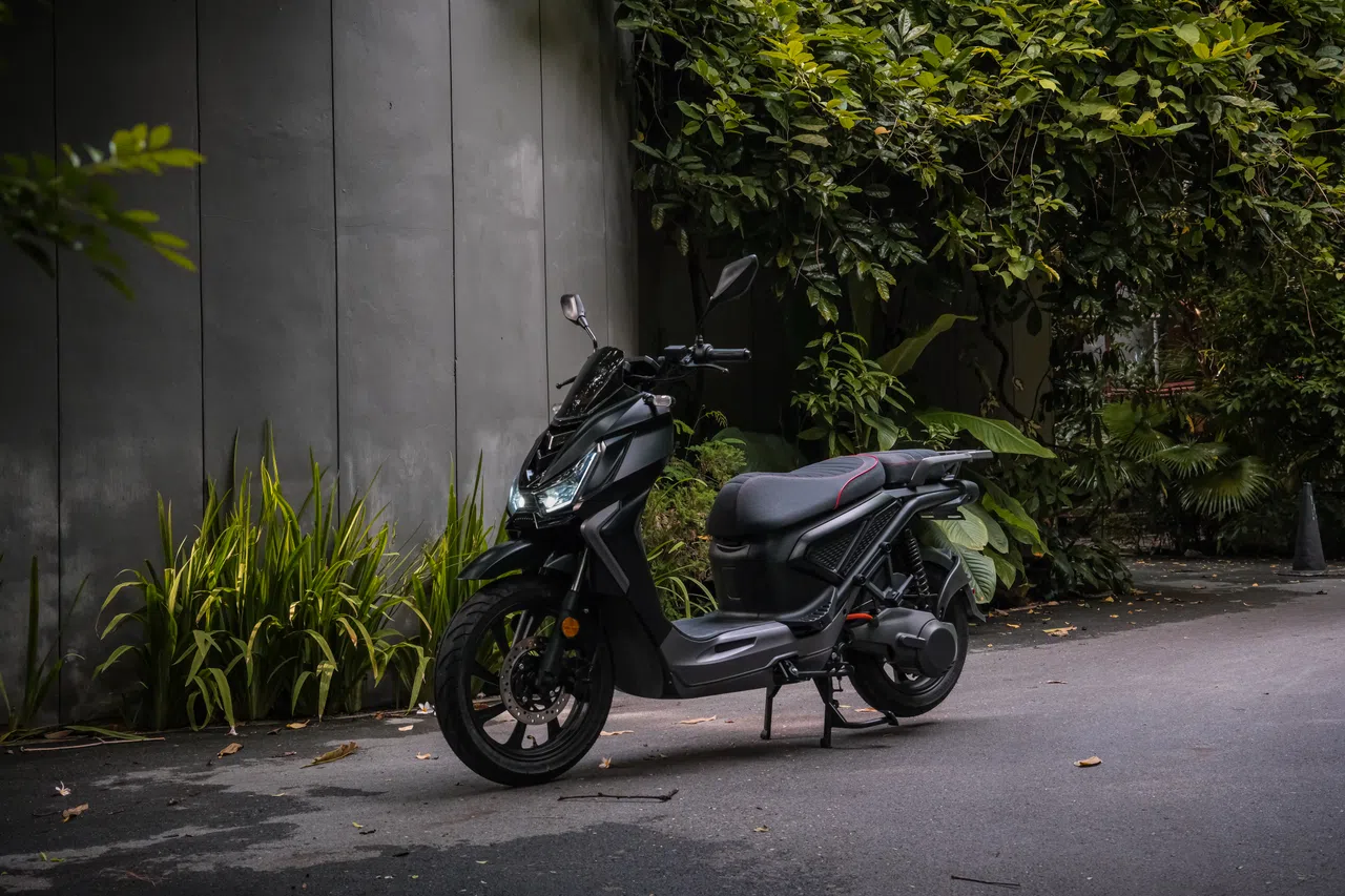 Among the two models to be launched by Zion in Singapore is the Z-Max, a fully electric scooter with a claimed range of 250 km.
