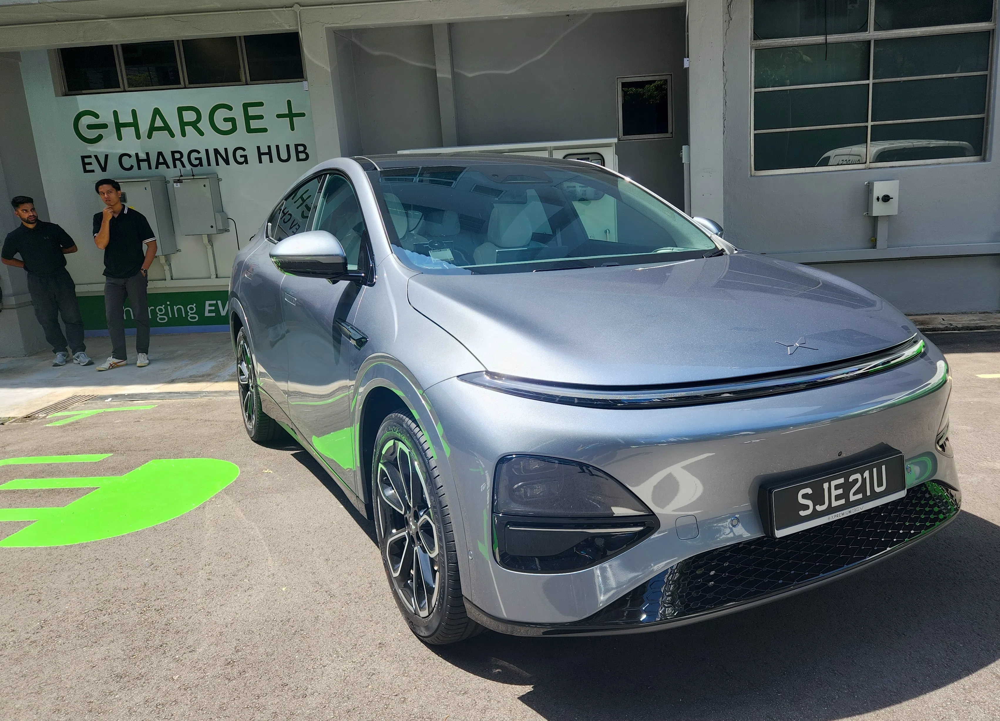 China EV brand XPeng and Singapore’s Charge+ launch EV fast-charging ...