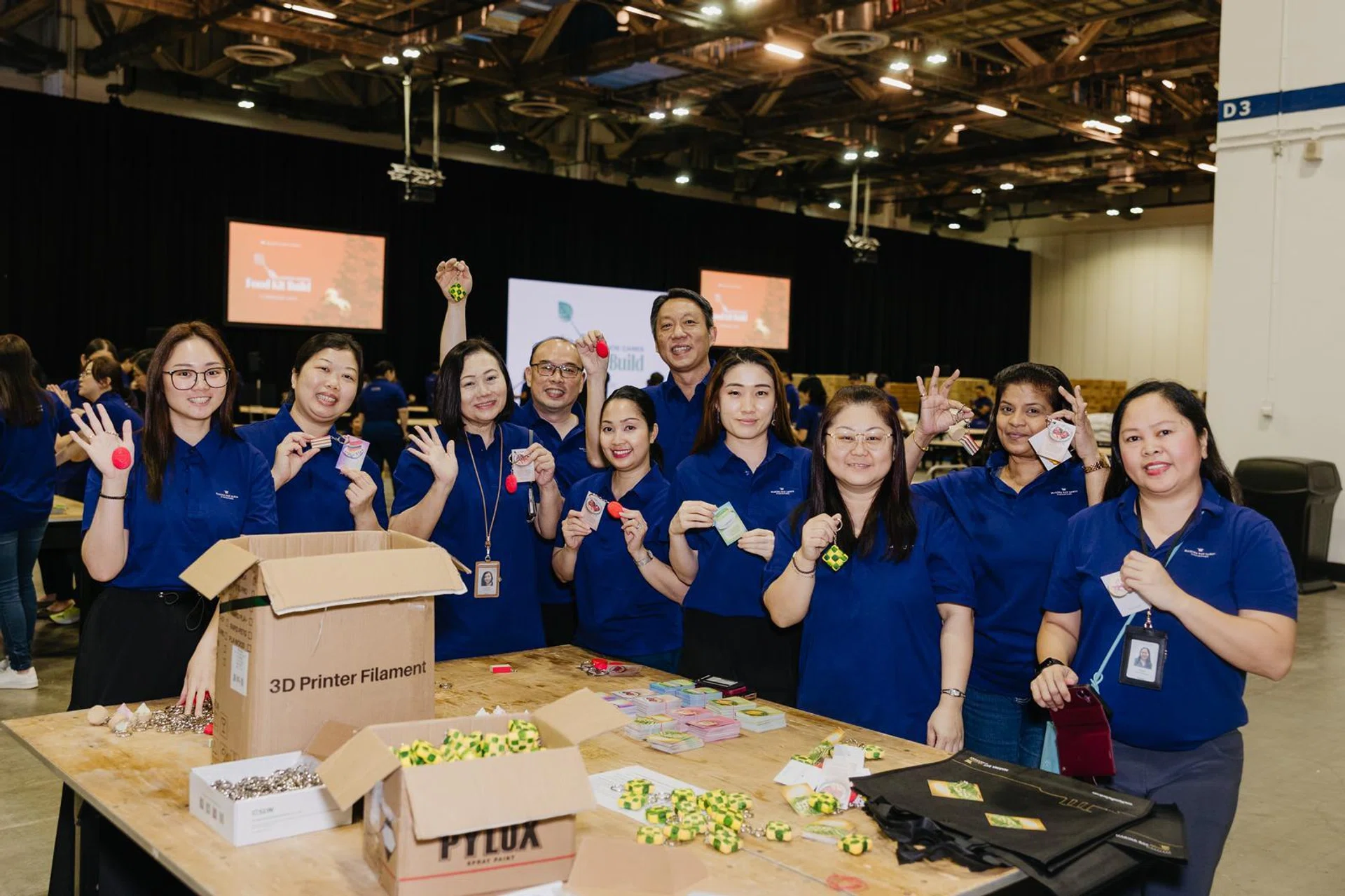 MBS, Food Bank Singapore and Metta Welfare Association bring festive cheer to 6,000 beneficiaries