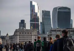 UK job vacancies hit a new high last week, according to the Recruitment & Employment Confederation, providing further evidence that the labor market remains extraordinary tight. 