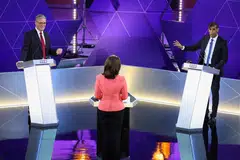 (Left) Labour Party leader Keir Starmer and Britain's Prime Minister and Conservative Party leader Rishi Sunak (right) spar during a live debate in Nottingham, Britain, June 26, 2024.