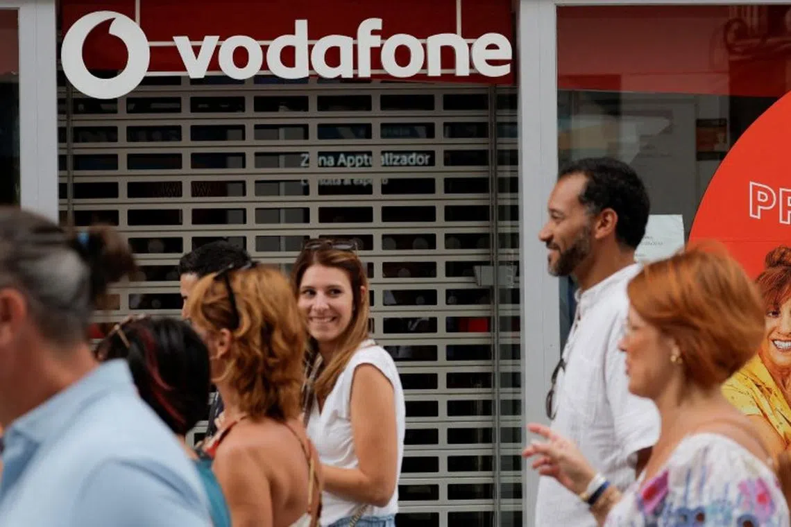 Vodafone will sell roughly 268 million shares in Indus Towers through stock market block deals in Mumbai at a price range of 310 rupees (S$5.02) to 341 rupees per share, valuing the stake between US$996 million to US$1.1 billion.