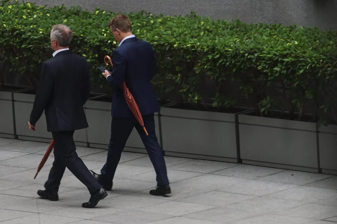 Research suggests many Singaporeans already appreciate the idea behind glide paths, even if the terminology itself is unfamiliar. 