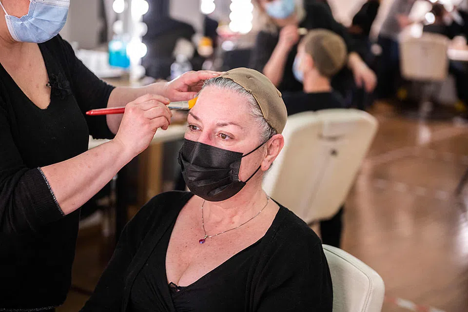 Singing opera in a surgical mask - The Business Times