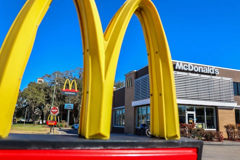 McDonald's reported a 10 per cent jump in revenue to US$7.01 billion, while net income grew 7 per cent to US$2.16 billion.