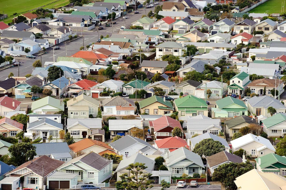 Holders of New Zealand's so-called golden visas will be allowed to buy or build homes worth at least NZ$5 million.