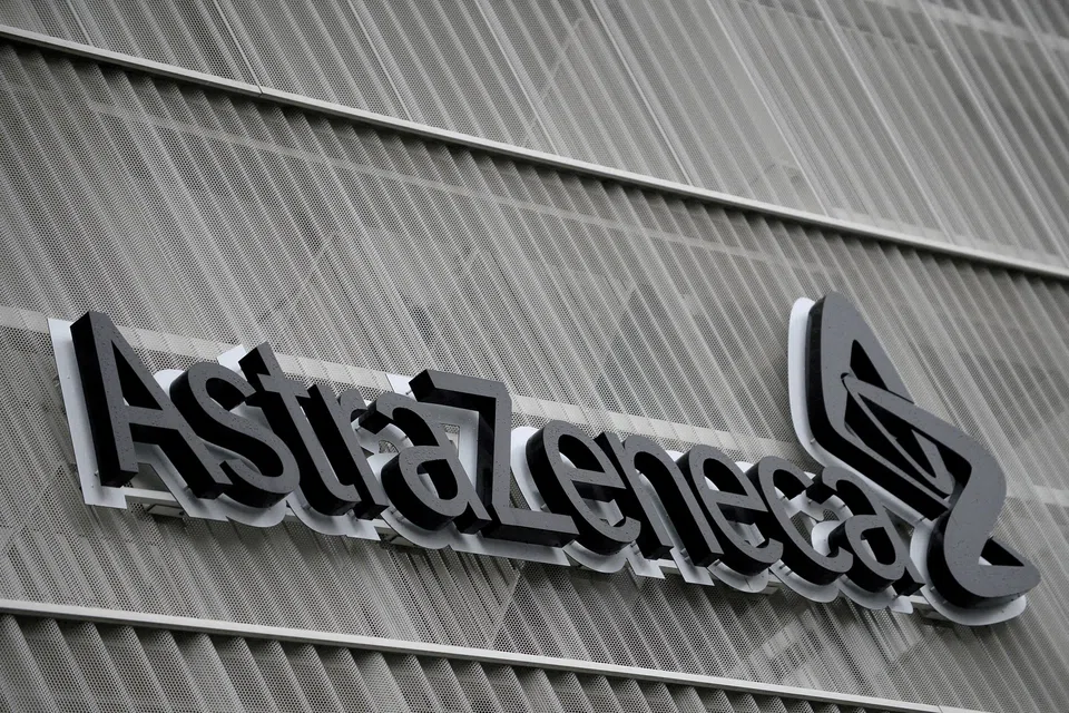 AstraZeneca cites "timing" issues and lower public subsidies as reasons behind its cancellation of plans to build a £450 million vaccine plant. 