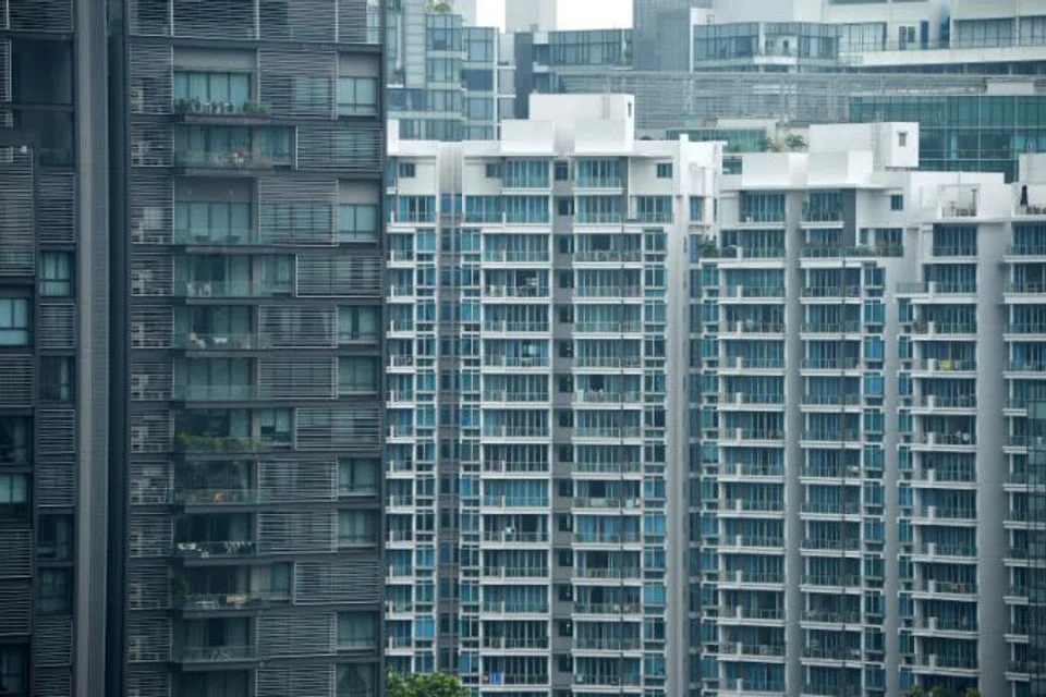 The largest decline came from the Rest of Central Region, whose transaction volume fell 14.3 per cent quarter on quarter to 1,135 units. 