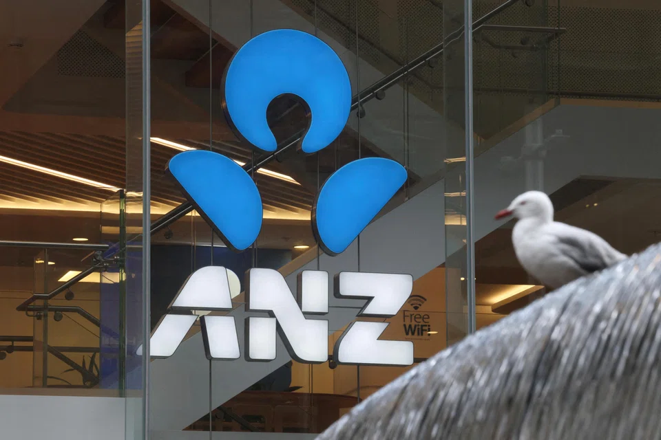 ANZ’s common equity tier 1 (CET1) ratio, a closely watched measure of its spare cash, edged up to 12.15 per cent at Dec 31 from 12.03 per cent at Sep 30.