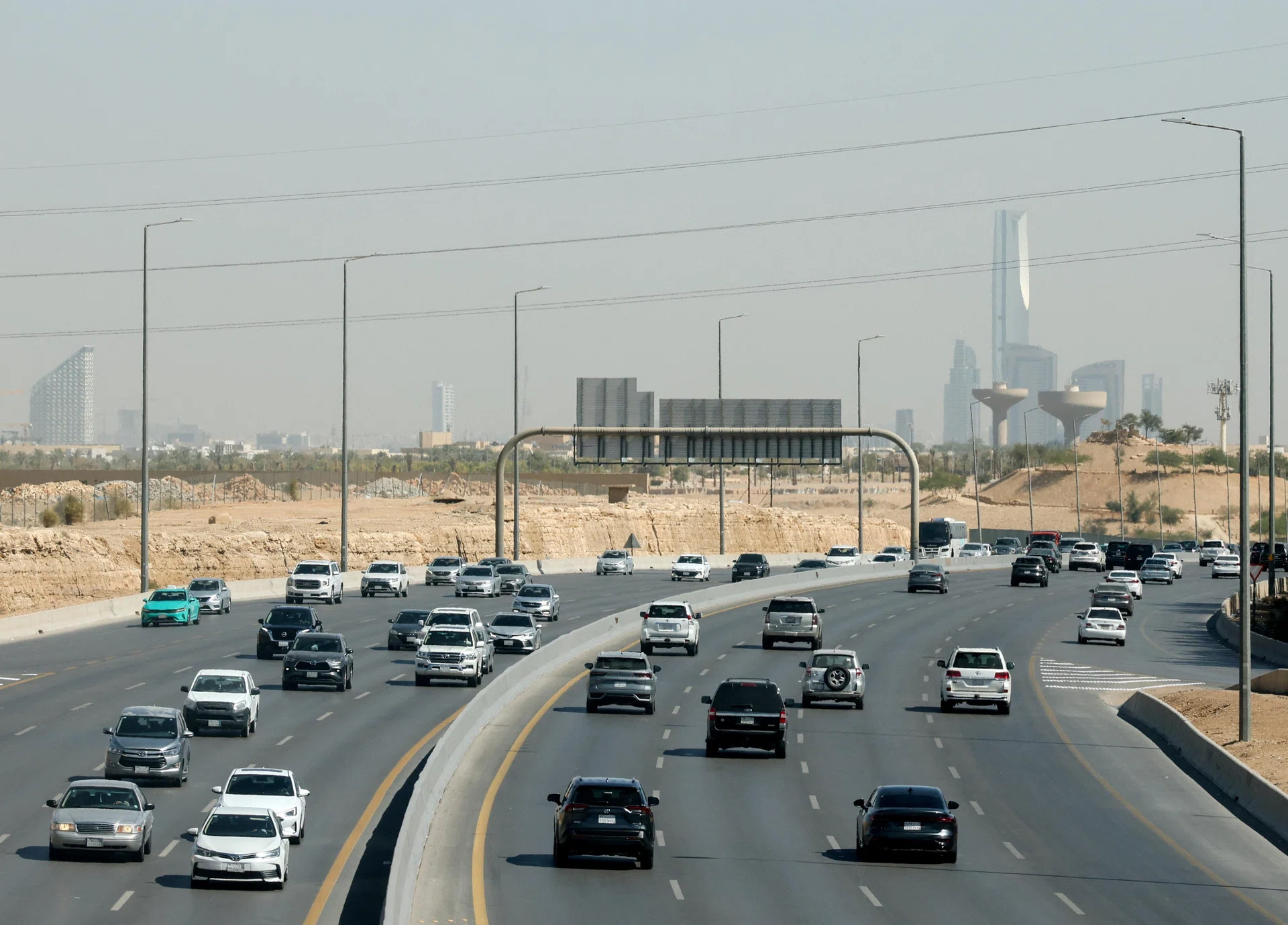 Saudi’s US$1 trillion wealth fund weighs creating a logistics giant
