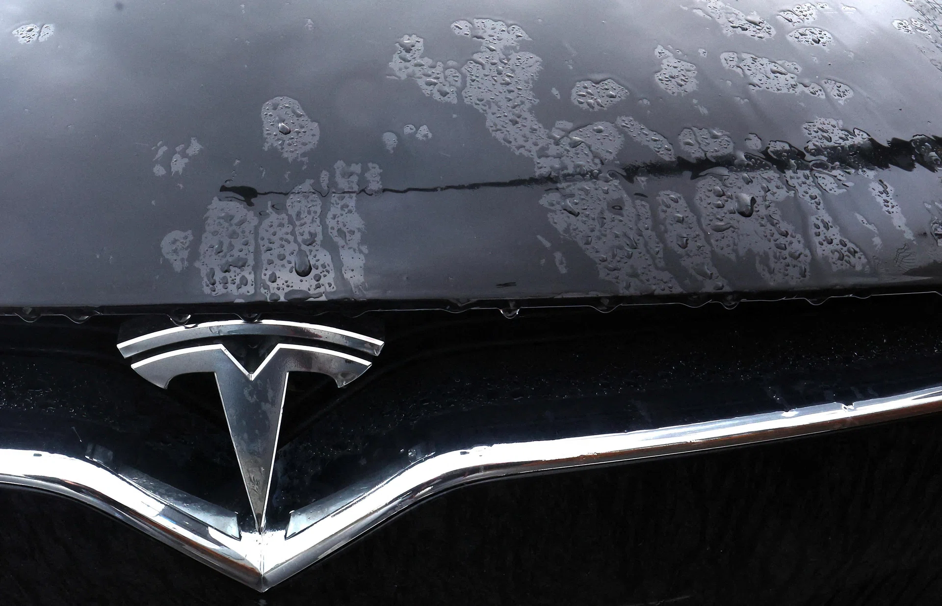 Tesla settles wrongful death lawsuit over crash that killed Florida ...