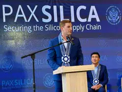 US officials led by Undersecretary of State for Economic Affairs Jacob Helberg talks to reporters in Pampanga, Philippines on May 18, 2028.