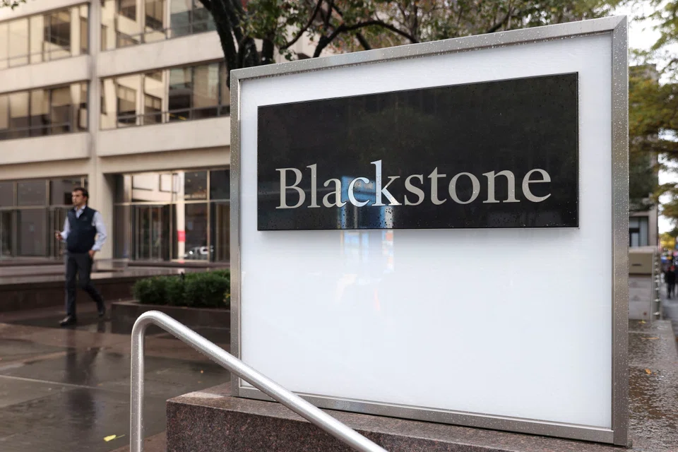 Blackstone’s interest comes after ROIC’s shares lost more than 10 per cent of their value in the last 12 months, underperforming some other real estate investment trusts (Reits).