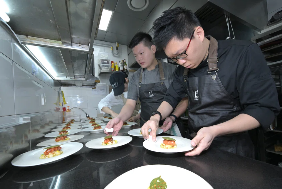 Spyca regional finalists preparing lunch.