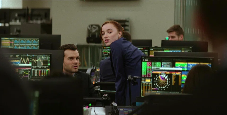 Fair Play stars Alden Ehrenreich and Phoebe Dynevor as junior analysts in a cutthroat hedge fund firm. 