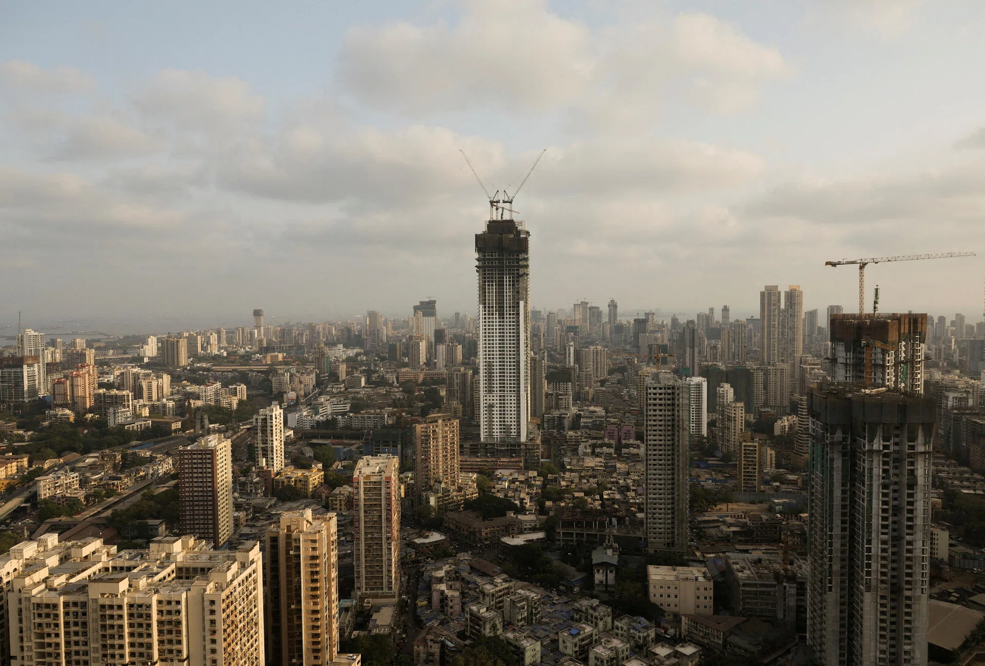 Oberoi Realty targets US$1.4 billion sales on India’s luxury demand