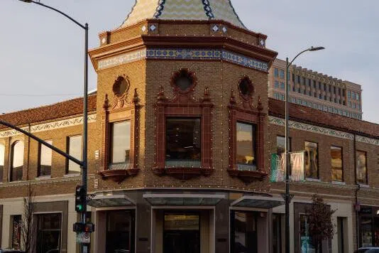 About one-third of the plaza’s storefronts and offices are vacant, and hundreds of millions of dollars are needed to repair and replace its ageing sewer and water lines, parking garages and other infrastructure.