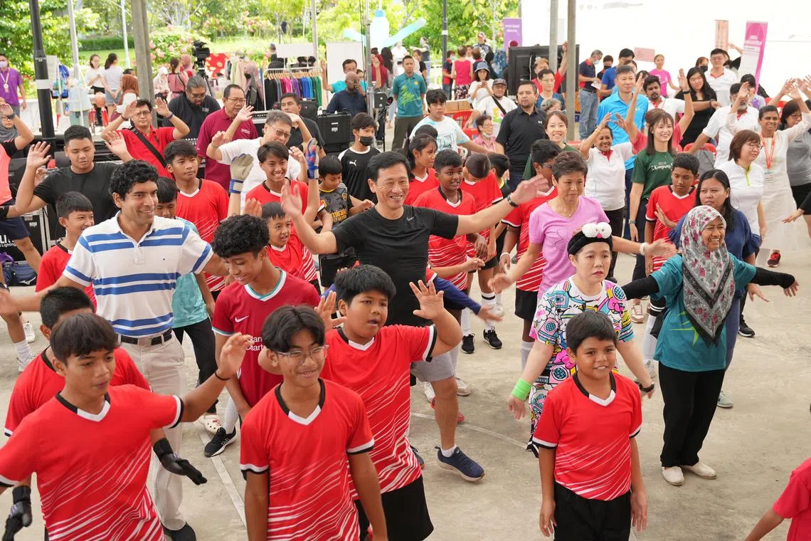 Healthier SG : Efforts should be integrated with community partners ranging from fitness gyms, exercise programmes, dietary advice to close the knowledge gap between early diagnosis and regular follow-up. 
