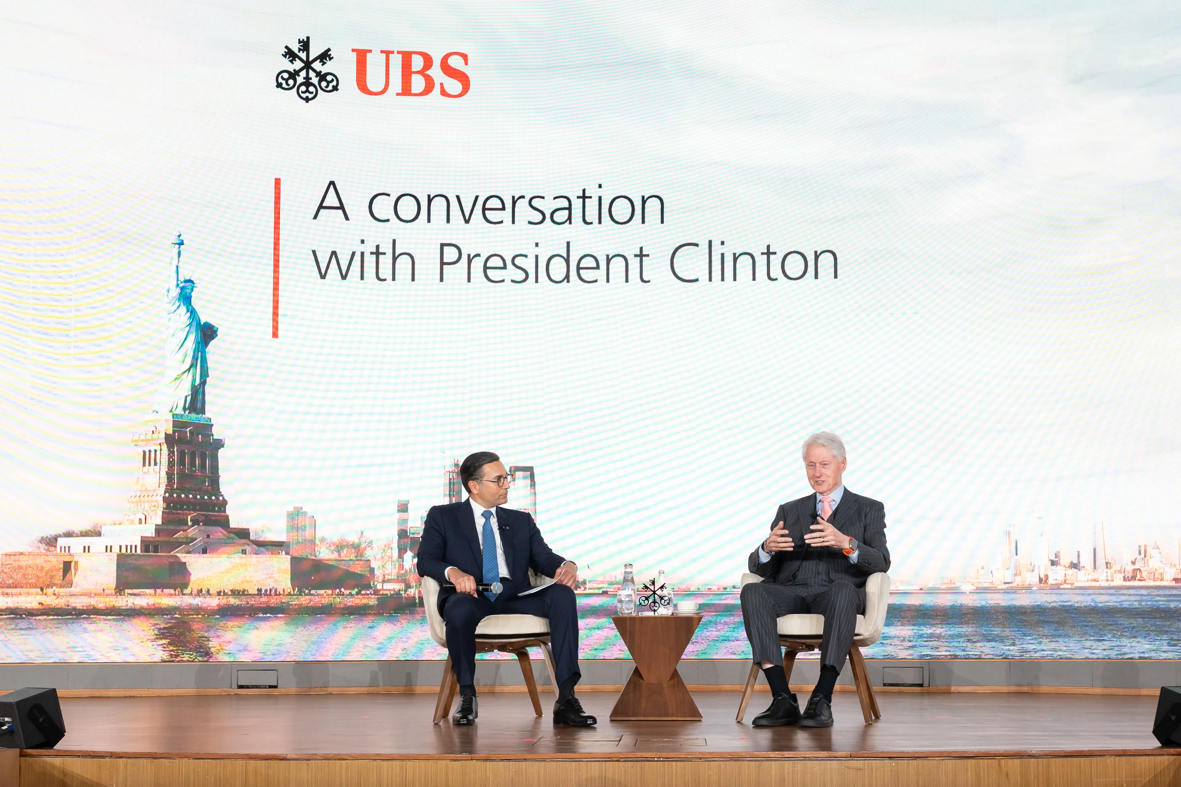 Iqbal Khan, Co-President UBS Global Wealth Management and President UBS Asia Pacific (left) in dialogue with President Bill Clinton, 42nd President of the United States and Founder, Clinton Foundation at the inaugural UBS Asian Investment Conference Singapore Wealth Edition.