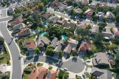 The contract rate on a 30-year fixed mortgage rose 8 basis points to 6.79 per cent, the MBA said.