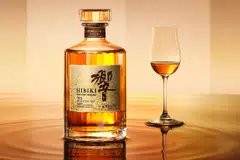 Aged in exceedingly rare mizunara barrels, the Hibiki 21 Anniversary Edition lands on shelves this season only.