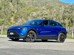 The instant acceleration makes the #3 feel irrepressibly zippy. 