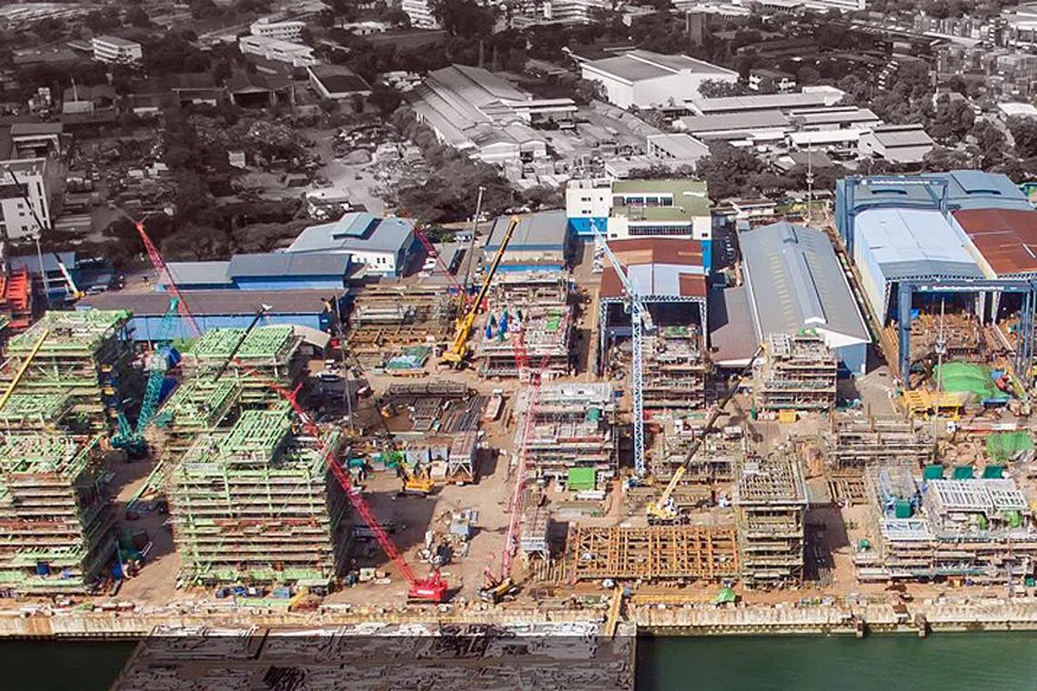 CCCS focused on whether competition would be affected in the downstream markets for offshore plants, given the potential supplier-customer relationship between Dyna-Mac and Hanwha. 