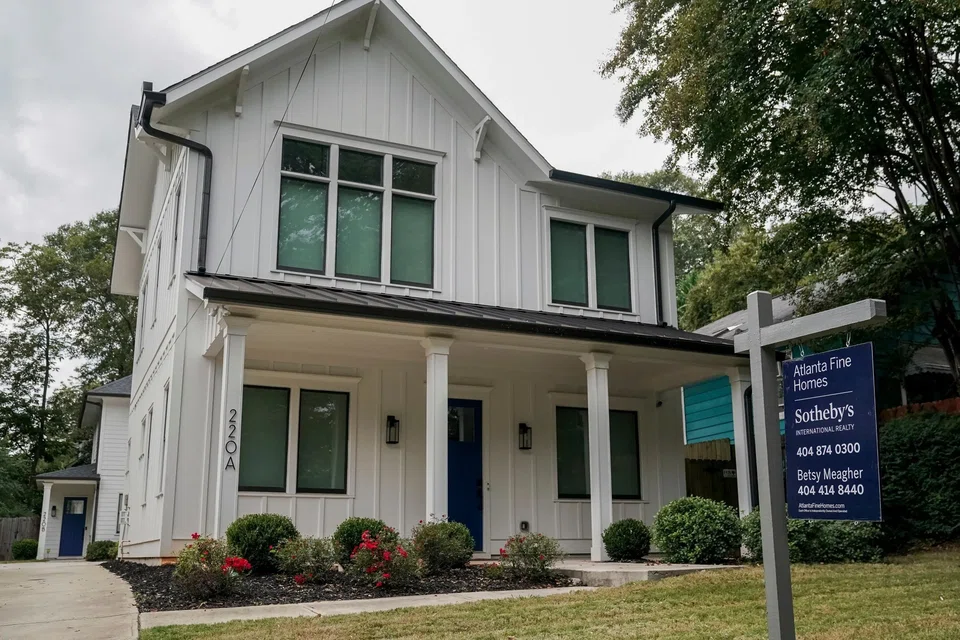 The contract rate on a 30-year fixed mortgage rose 16 basis points to 6.52 per cent in the week ended Oct 11, according to Mortgage Bankers Association data.