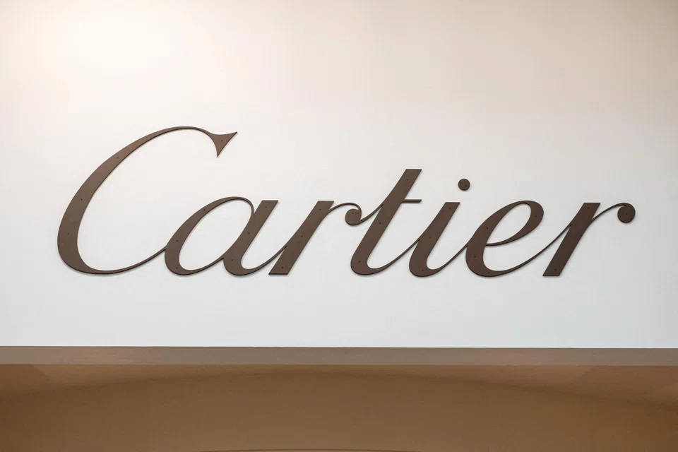 Sales by most European houses (such as Cartier) suffered heavy declines in China last year. Demand there is seen as a decisive factor for the luxury industry to return to sustained growth. 