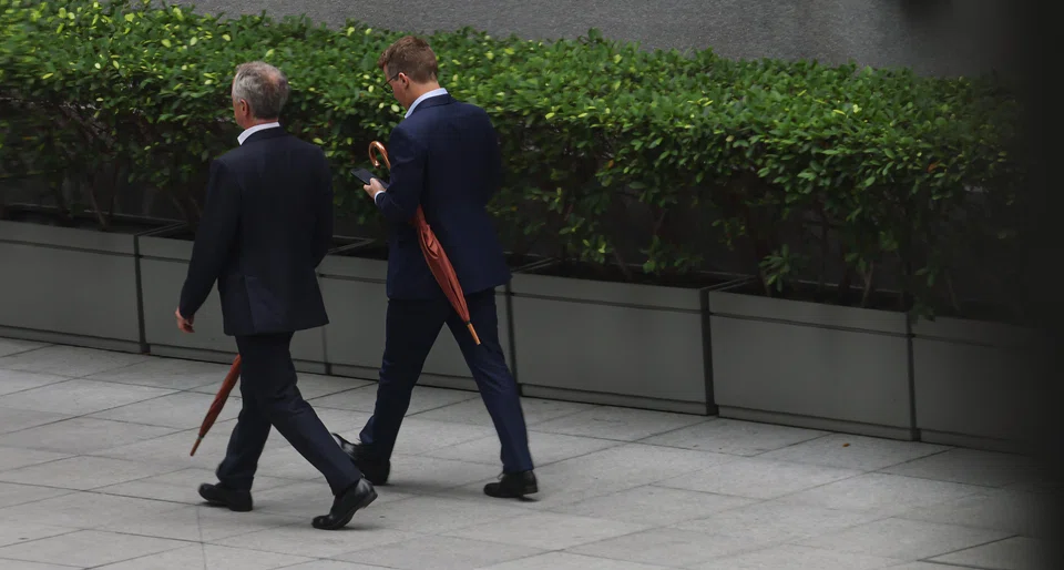 Research suggests many Singaporeans already appreciate the idea behind glide paths, even if the terminology itself is unfamiliar. 