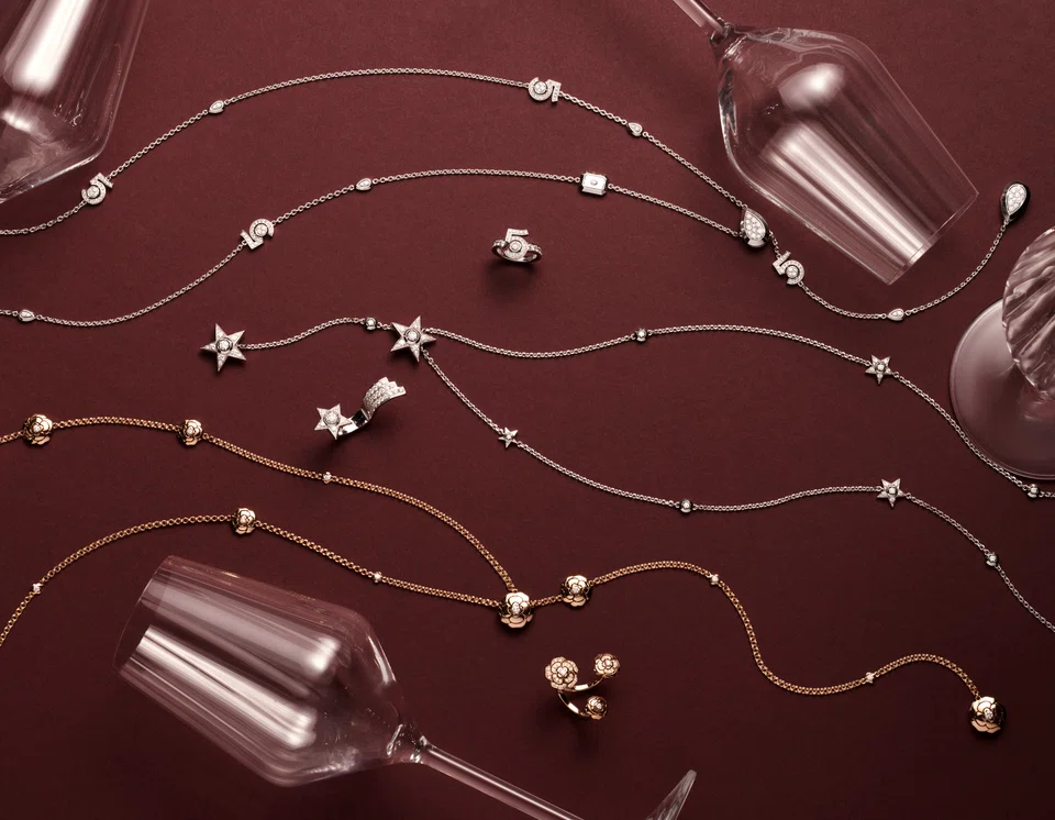 From top: Les Infinis de N°5 transformable long necklace in white gold with diamonds (S$68,900); Eternal N°5 ring in white gold with diamonds (S$23,800); Les Infinis de Comete transformable long necklace in white gold with diamonds (S$74,500);  Comete 1932 ring in white gold with diamonds (S$32,500); Les Infinis de Camelia transformable long necklace in rose gold with diamonds (S$36,850) and Extrait de Camelia transformable ring in rose gold with diamonds (S$17,850).