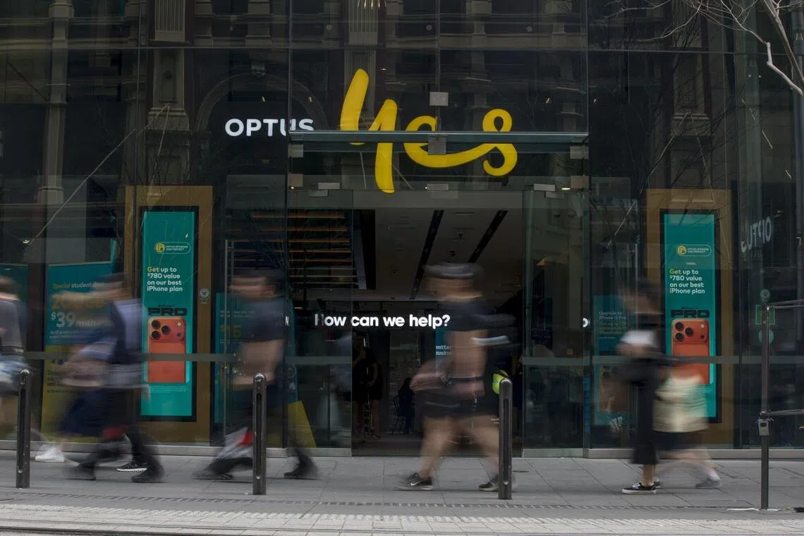 Australian phone company Optus chairman John Arthur says that the highest priority of the Optus board is to ensure that Australians can rely on Triple Zero when it matters the most. 