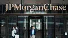 JPMorgan expects to spend about US$105 billion this year, excluding legal expense.