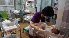 South Korea’s birth rate fell to a record low last year, official data shows, despite having poured billions of dollars into efforts to encourage women to have more children and maintain population stability.