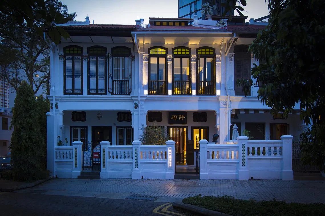 The terrace house is in the upscale Emerald Hill Residential Historic District, a prized and quiet location just off Orchard Road. 