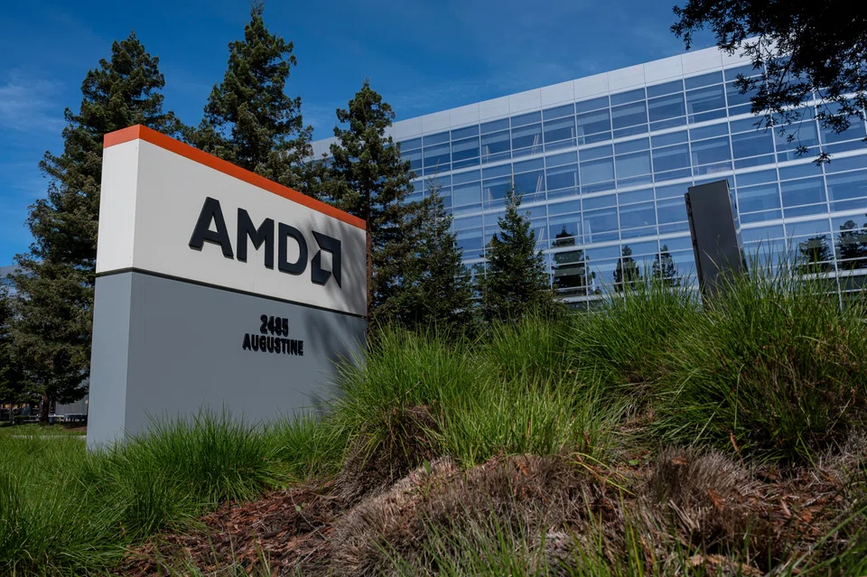 Dell’s embrace of AMD for corporate PCs is another blow for Intel as the company struggles to hang on to its eroding dominance over chips for PCs.