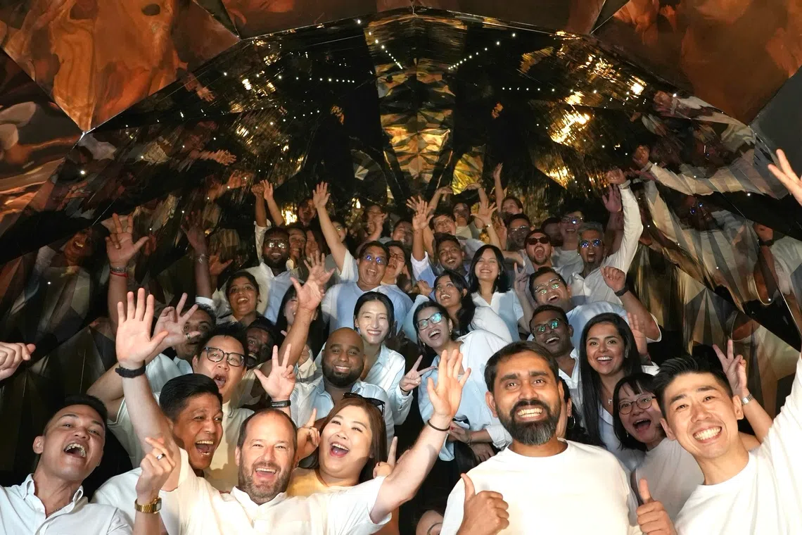 The team that used to run 1880 reunited recently at the club's premises.  