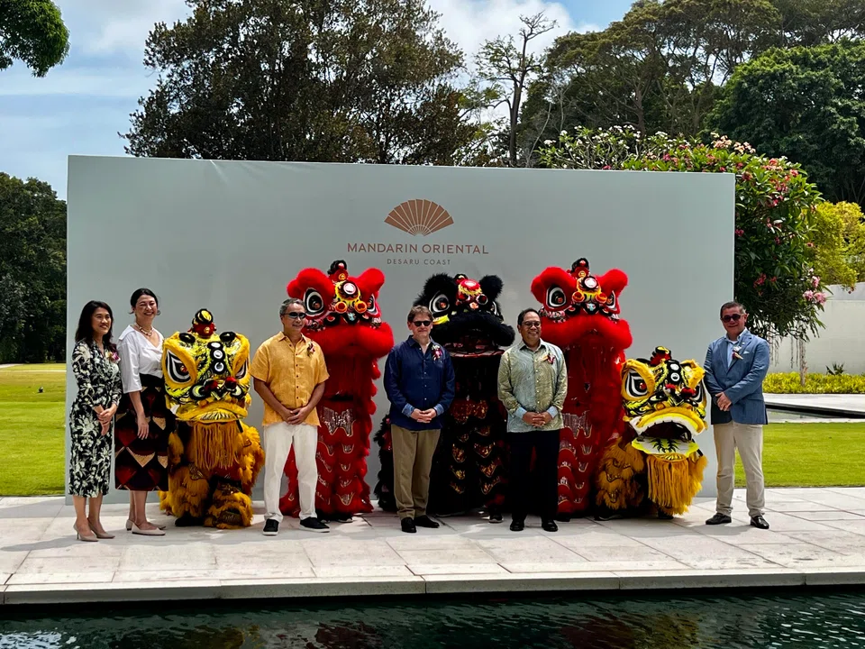 Leaders from Symphony International, Destination Resorts and Hotels, and Mandarin Oriental at the opening of Mandarin Oriental, Desaru Coast.