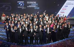E50 winners, guest of honour, Deputy Prime Minister Heng Swee keat (front row, sixth from left); organisers and sponsor of the E50 gala event at the end of the evening’s programme.