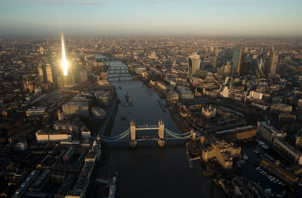 Values for London office buildings with a BREEAM certification are on average 20.6 per cent higher than those without that accreditation, says Jones Lang LaSalle. 