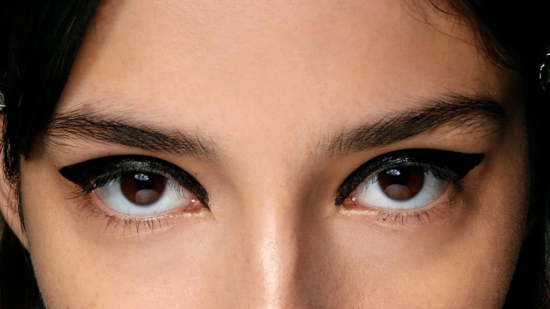 The eyes, they never lie. Credit: Showbit