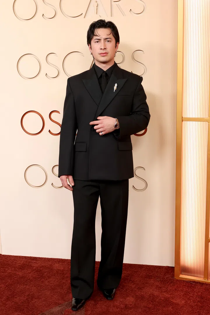 Best Oscars 2026 fashion Hudson Williams