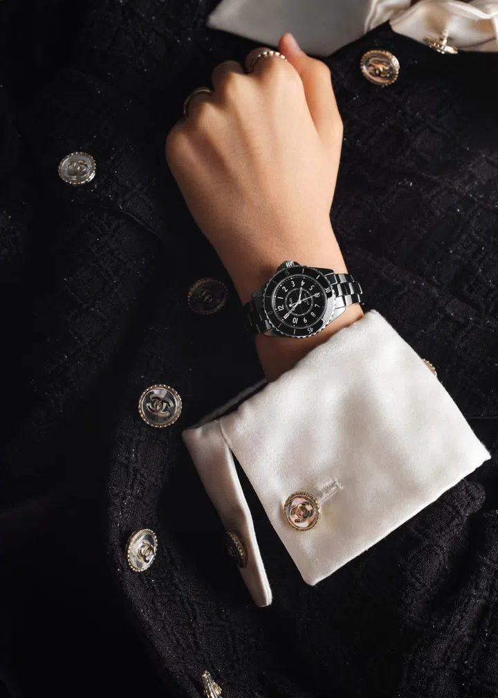 chanel j12 watch