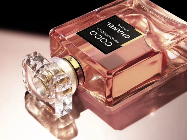 chanel Coco Mademoiselle Crush Absolu perfume bottle
