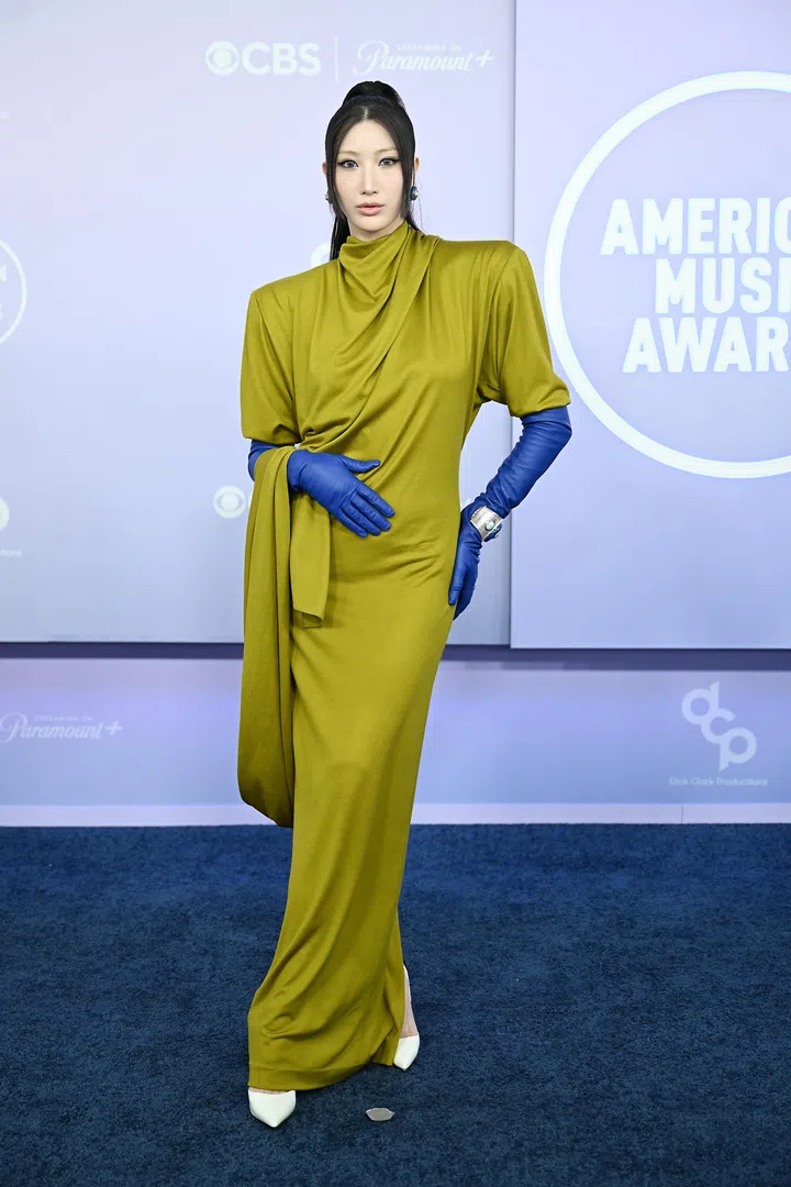 Ejae Kpop Demon Hunters - American Music Awards 2026 celebrity fashion