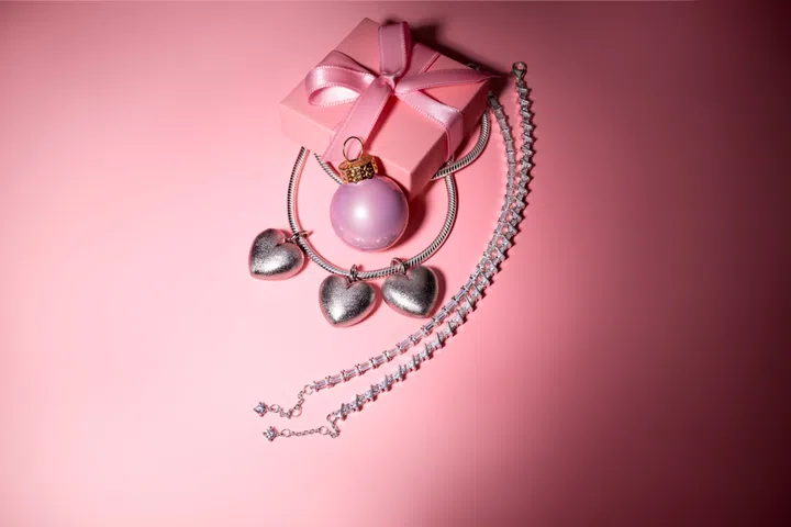 Pandora Holiday 2026 collection - Pandora Puffy Heart Charm