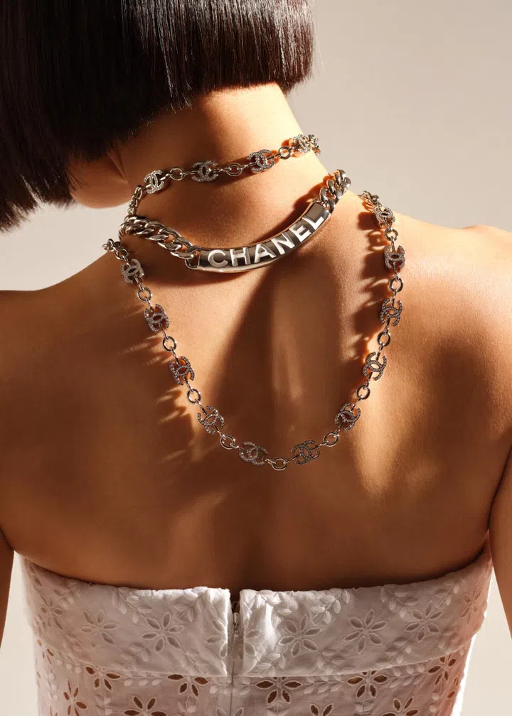 chanel cruise 2025 necklace